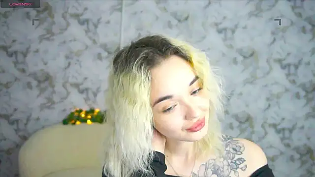 Ashley S online show from April 2026 10:25:02 PM