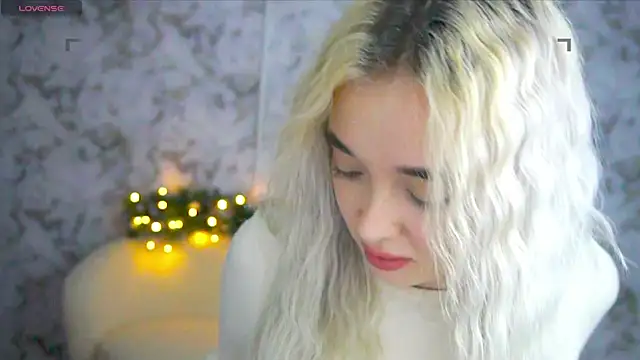 Ashley S online show from February 2026 11:13:01 PM