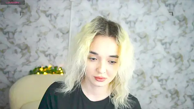 Ashley S online show from April 2026 10:11:02 PM
