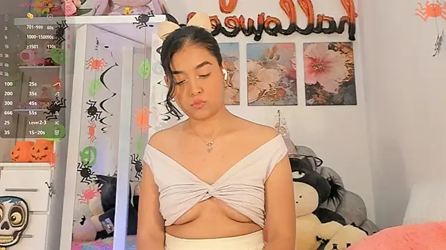 Snapshot of pretty-millie chatting on October 2025 04:35:02 AM pretty-millie online show from October 2025 04:35:02 AM