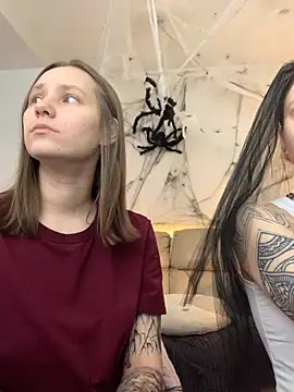 HotCaramellsTV online show from October 2025 07:27:01 AM