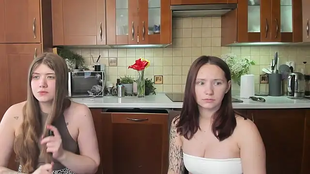 HotCaramellsTV online show from June 2026 11:54:02 AM