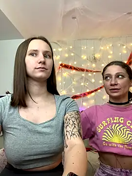 HotCaramellsTV online show from October 2025 12:38:02 PM