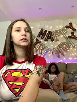 Snapshot of HotCaramellsTV chatting on October 2025 10:51:01 AM HotCaramellsTV online show from October 2025 10:51:01 AM