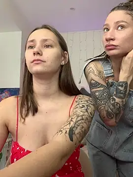 Snapshot of HotCaramellsTV chatting on September 2025 09:09:02 AM HotCaramellsTV online show from September 2025 09:09:02 AM