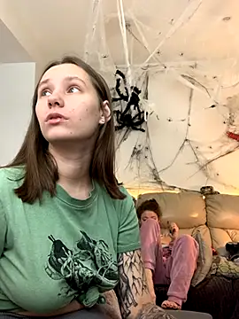 HotCaramellsTV online show from November 2025 07:57:01 AM