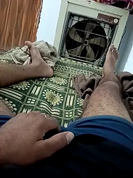 pintuS40 online show from April 2026 02:40:01 AM