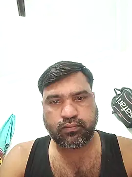 pintuS40 online show from November 2025 10:49:02 AM