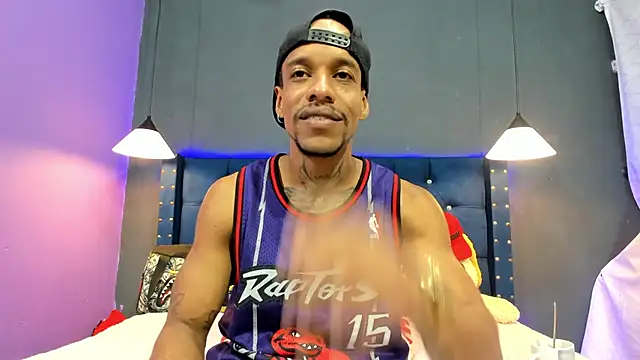 Salomon koude online show from November 2025 03:38:01 PM