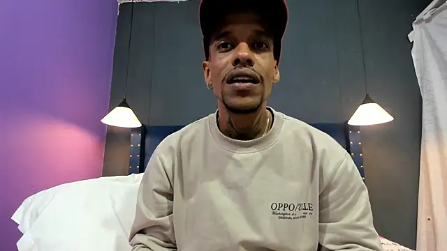 Salomon koude online show from November 2025 04:56:02 AM