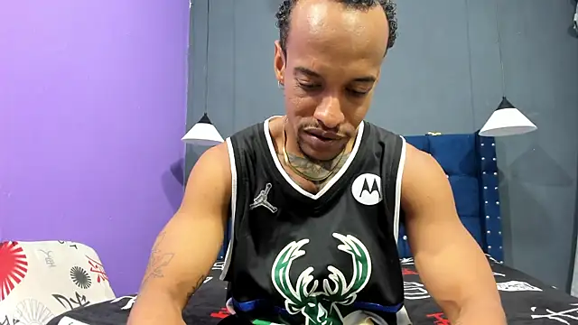 Salomon koude online show from September 2025 07:19:02 PM