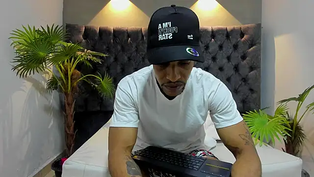 Salomon koude online show from May 2026 03:48:02 AM