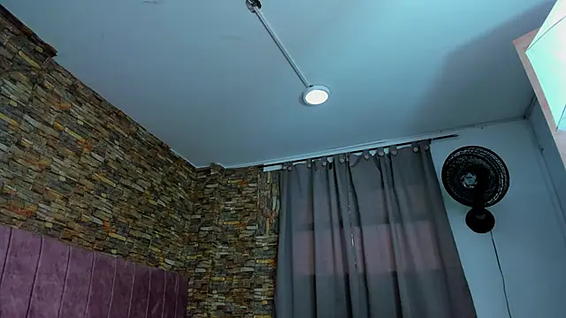 viktorya xue online show from February 2025 02:35:02 PM