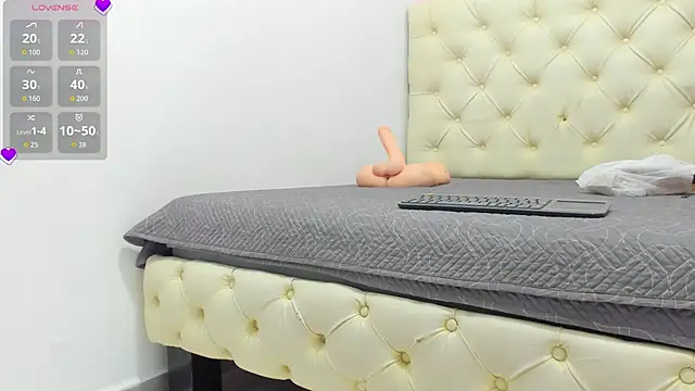 Snapshot of ElisabethMassey chatting on October 2025 01:12:02 PM ElisabethMassey online show from October 2025 01:12:02 PM