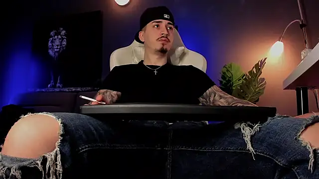 uptomatty online show from April 2026 07:37:02 AM