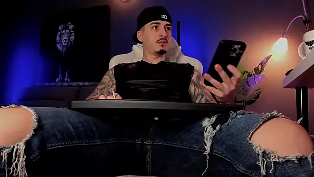 uptomatty online show from February 2026 07:42:02 AM