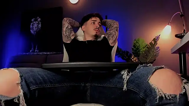 uptomatty online show from April 2026 07:44:01 AM
