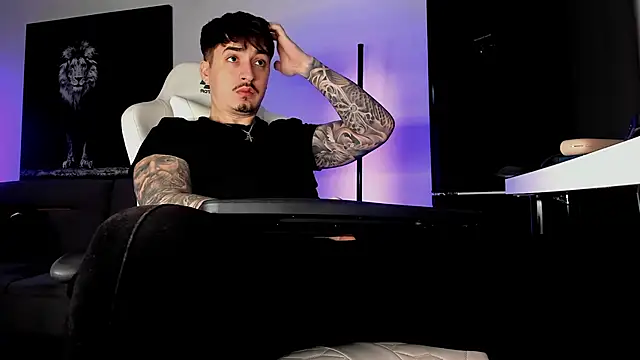 uptomatty online show from October 2025 07:17:02 AM