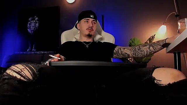 uptomatty online show from April 2026 09:16:02 AM