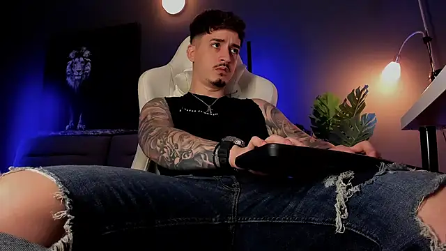 uptomatty online show from May 2026 08:42:02 AM
