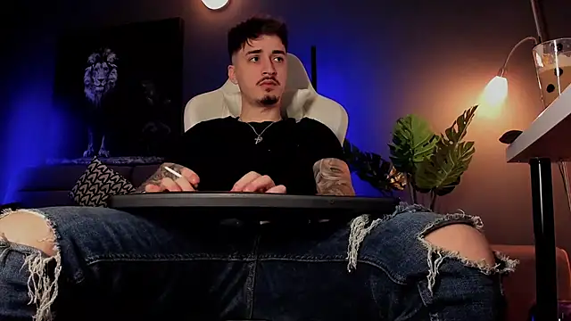 uptomatty online show from March 2026 08:22:01 AM