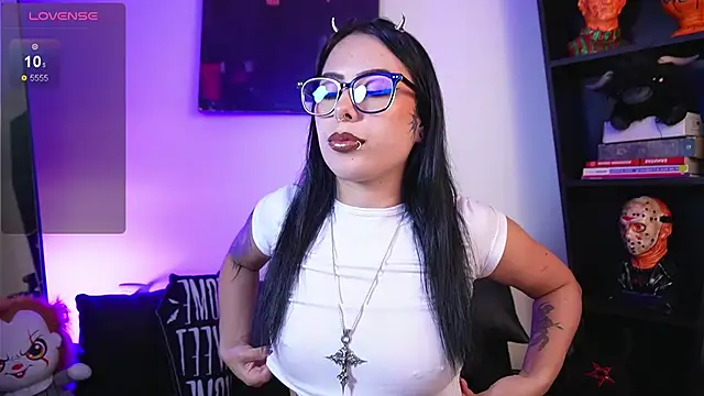 Melanie Nyx online show from April 2026 02:07:01 AM