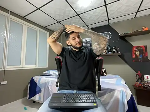 marcel crawford96 online show from March 2026 01:35:02 PM