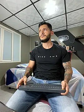 marcel crawford96 online show from April 2026 01:35:01 PM