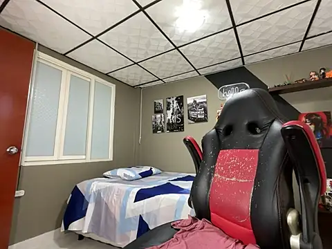 marcel crawford96 online show from February 2026 01:52:01 PM