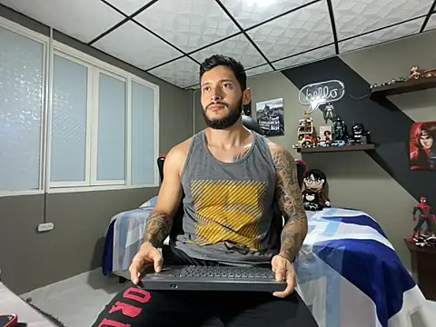 marcel crawford96 online show from December 2025 11:27:01 AM