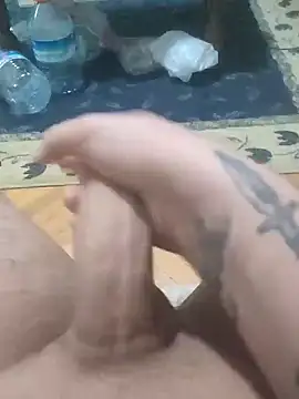 Snapshot of Konstantin21cm chatting on January 2025 11:07:01 PM Konstantin21cm online show from January 2025 11:07:01 PM