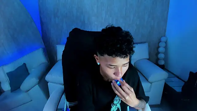 nova sex01 online show from September 2025 04:30:01 AM