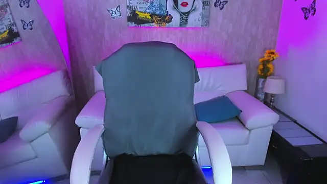 nova sex01 online show from December 2025 04:44:02 AM