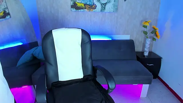 nova sex01 online show from February 2026 07:20:02 AM