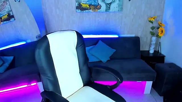 nova sex01 online show from April 2026 07:58:02 PM