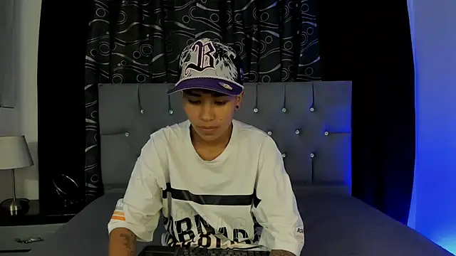 nova sex01 online show from March 2025 03:32:01 AM