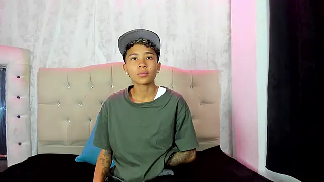 nova sex01 online show from November 2025 04:45:02 AM