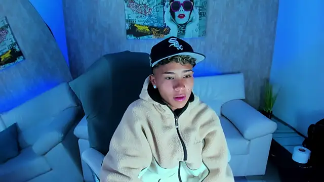 nova sex01 online show from November 2025 05:00:02 AM