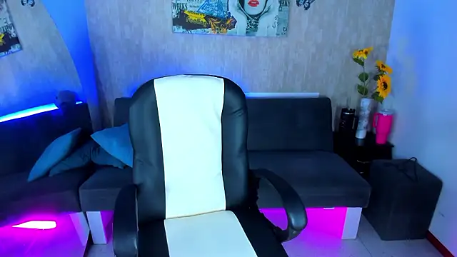 nova sex01 online show from March 2026 08:32:01 PM