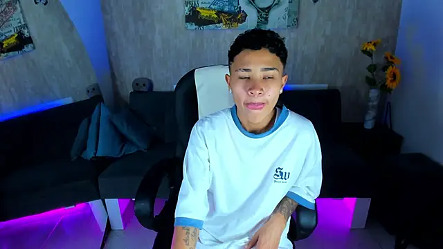 nova sex01 online show from April 2026 07:40:02 PM