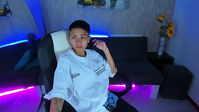 nova sex01 online show from March 2026 09:03:01 PM