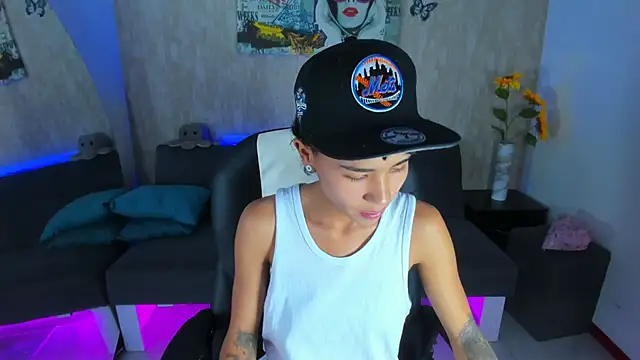 nova sex01 online show from March 2026 10:32:01 PM