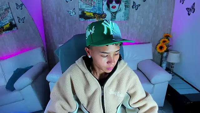 nova sex01 online show from November 2025 08:48:02 AM