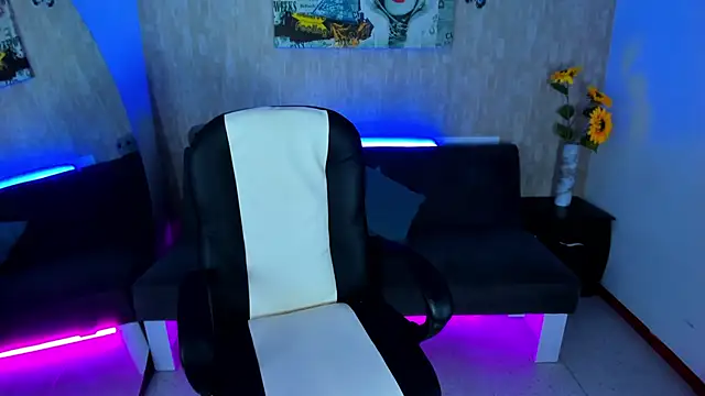 nova sex01 online show from April 2026 09:50:01 PM