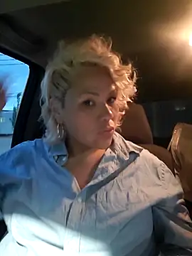 Snapshot of otease chatting on June 2026 10:34:01 AM otease online show from June 2026 10:34:01 AM