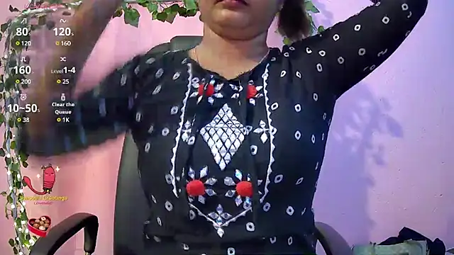 Snapshot of Pari-new chatting on March 2025 03:59:02 AM Pari-new online show from March 2025 03:59:02 AM