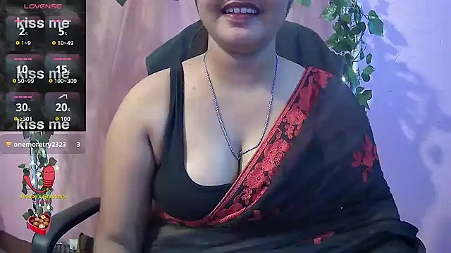 Snapshot of Pari-new chatting on May 2026 04:22:02 AM Pari-new online show from May 2026 04:22:02 AM