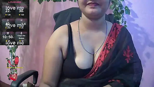 Snapshot of Pari-new chatting on May 2026 04:21:02 AM Pari-new online show from May 2026 04:21:02 AM