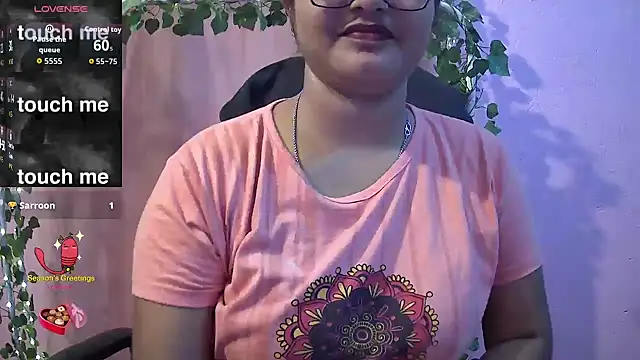 Snapshot of Pari-new chatting on May 2026 04:21:02 AM Pari-new online show from May 2026 04:21:02 AM
