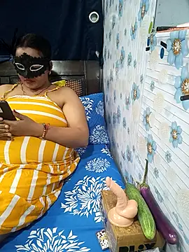 tina8th online show from November 2025 05:02:01 PM